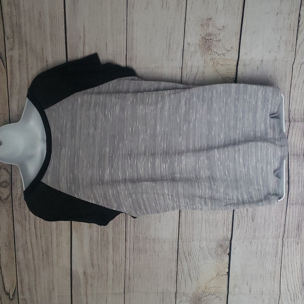 Torrid Raglan Tee - Picture 2 of 2